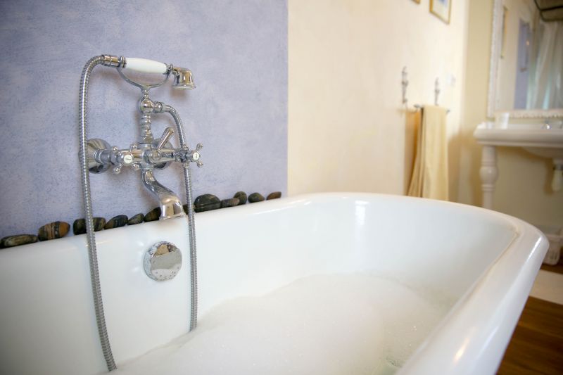 Local Bathtub Refinishing Experts